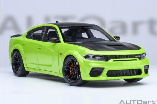 DODGE CHARGER SCAT PACK WIDEBODY Grün (SUBLIME) AUTOart 1:18 Composite