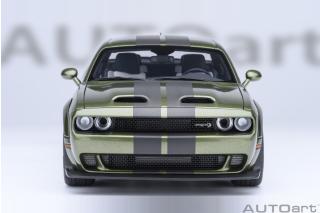 DODGE CHALLENGER SRT JAILBREAK 2022 (F8 GREEN) AUTOart 1:18 Composite