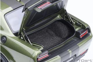 DODGE CHALLENGER SRT JAILBREAK 2022 (F8 GREEN) AUTOart 1:18 Composite