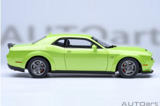 DODGE CHALLENGER SRT SUPER STOCK 2023 (SUBLIME/GREEN) AUTOart 1:18 Composite