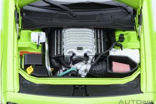 DODGE CHALLENGER SRT SUPER STOCK 2023 (SUBLIME/GREEN) AUTOart 1:18 Composite