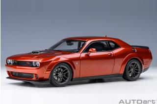 DODGE CHALLENGER R/T SCAT PACK WIDEBODY 2022 (SINAMON Stick) AUTOart 1:18