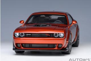 DODGE CHALLENGER R/T SCAT PACK WIDEBODY 2022 (SINAMON Stick) AUTOart 1:18