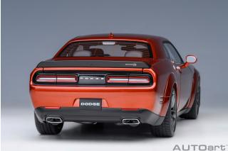 DODGE CHALLENGER R/T SCAT PACK WIDEBODY 2022 (SINAMON Stick) AUTOart 1:18