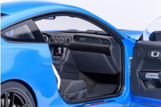 FORD MUSTANG SHELBY GT500 (GRABBER BLUE) AUTOart 1:18 Composite