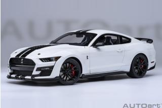 FORD MUSTANG SHELBY GT500 (OXFORD WHITE) AUTOart 1:18 Composite