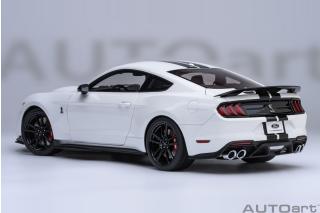FORD MUSTANG SHELBY GT500 (OXFORD WHITE) AUTOart 1:18 Composite