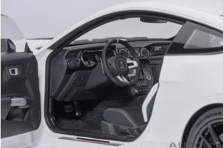 FORD MUSTANG SHELBY GT500 (OXFORD WHITE) AUTOart 1:18 Composite
