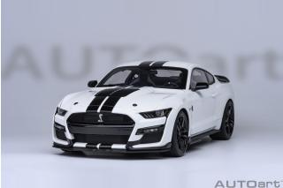 FORD MUSTANG SHELBY GT500 (OXFORD WHITE) AUTOart 1:18 Composite