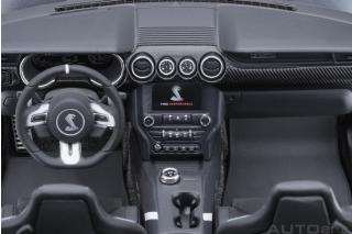 FORD MUSTANG SHELBY GT500 (ICONIC SILVER) AUTOart 1:18 Composite