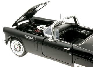 Ford Thunderbird 1956 schwarz MotorMax 1:18