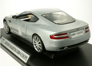 Aston Martin DB9 Coupe silber MotorMax 1:18