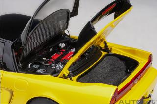 Honda NSX-R (NA2) Pearl gelb  2 doors + front/rear bonnets openings AutoArt 1:18