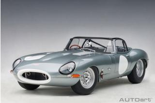 Jaguar E-Type Lightweight Silber (SILVER) (COMPOSITE MODEL/FULL OPENINGS) AUTOart 1:18