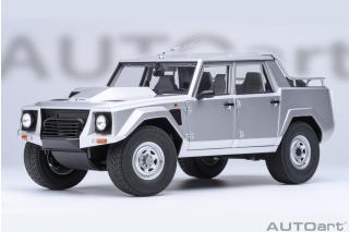 LAMBORGHINI LM002 (ARGENTO/METALLIC SILVER) AUTOart 1:18 Composite