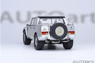 LAMBORGHINI LM002 (ARGENTO/METALLIC SILVER) AUTOart 1:18 Composite