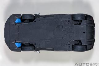 McLaren Senna 2018 (vision pure/ white) (composite model/ full openings) AUTOart 1:18