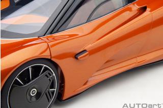 McLAREN SPEEDTAIL (VOLCANO ORANGE) AUTOart 1:18 Composite