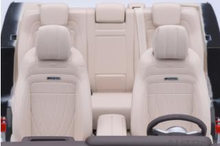 MERCEDES-AMG G63 2019 (DESIGNO BRILLIANT WHITE)) AUTOart 1:18 Composite