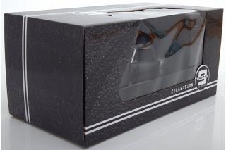 MGA 1957 MKI A1500 grey closed hard top Triple9 Collection 1:18