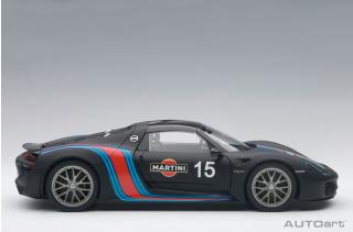 PORSCHE 918 SPYDER WEISSACH PACKAGE (BLACK/MARTINI LIVERY) 2013 (COMPOSITE MODEL/FULL OPENINGS) AUTOart 1:18