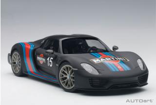 PORSCHE 918 SPYDER WEISSACH PACKAGE (BLACK/MARTINI LIVERY) 2013 (COMPOSITE MODEL/FULL OPENINGS) AUTOart 1:18