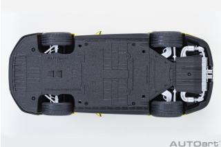 PORSCHE 911(991.2) GT3 RS WEISSACH PACKAGE 2017 (racing yellow) (COMPOSITE MODEL/FULL OPENINGS) MAGNESIUM FELGEN AUTOart 1:18