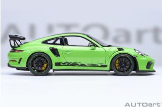 Porsche 911 (991) GT3 RS 2017 Weissach Package (lizard green) (composite model/full openings) with Weissach package, Lightweight forced alloy wheels Satin Black  AUTOart 1:18