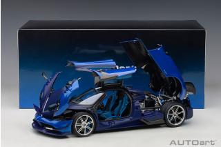 PAGANI HUAYRA BC 2016 (BLUE/CARBON) (COMPOSITE MODEL/FULL OPENINGS) AUTOart 1:18