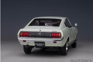 Toyota Celica Liftback 2000 GT (RA25) 1973 (white) (composite model/full openings)  AUTOart 1:18