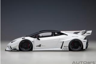 LIBERTY WALK LB SILHOUETTE WORKS HURACAN GT (WHITE)  AUTOart 1:18