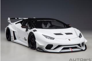 LIBERTY WALK LB SILHOUETTE WORKS HURACAN GT (WHITE)  AUTOart 1:18