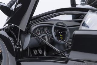 Lamborghini Diablo GT-R 1999 (deep black) (composite model/model/full openings) AUTOart 1:18