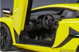 Lamborghini Aventador SVJ 2019 (giallo tenerife/pearl yellow) (composite model/full openings) AUTOart 1:18