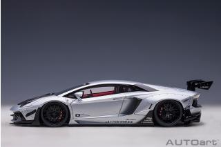 Wiederauflage: Liberty Walk LB-Works Lamborghini Aventador Limited Edition (matt metallic silver) (composite model/2 door openings) AUTOart 1:18 Composite