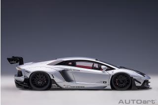 Wiederauflage: Liberty Walk LB-Works Lamborghini Aventador Limited Edition (matt metallic silver) (composite model/2 door openings) AUTOart 1:18 Composite