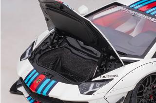 Wiederauflage: Liberty Walk LB-Works Lamborghini Aventador Limited Edition (Martini Livery) (composite model/full openings) AUTOart 1:18