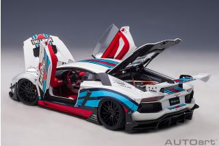 Wiederauflage: Liberty Walk LB-Works Lamborghini Aventador Limited Edition (Martini Livery) (composite model/full openings) AUTOart 1:18