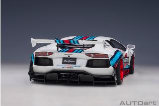 Wiederauflage: Liberty Walk LB-Works Lamborghini Aventador Limited Edition (Martini Livery) (composite model/full openings) AUTOart 1:18