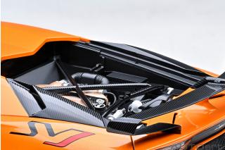 Lamborghini Aventador SVJ (ARANCIO ATLAS/PEARL ORANGE) (composite model/ full openings) AUTOart 1:18