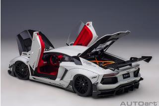 LIBERTY WALK LB WORKS LAMBORGHINI AVENTADOR LIMITED EDITION (METALLIC WHITE/CARBON BONNET) AUTOart 1:18