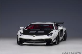 LIBERTY WALK LB WORKS LAMBORGHINI AVENTADOR LIMITED EDITION (METALLIC WHITE/CARBON BONNET) AUTOart 1:18