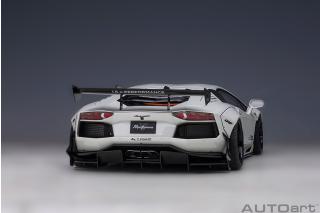 LIBERTY WALK LB WORKS LAMBORGHINI AVENTADOR LIMITED EDITION (METALLIC WHITE/CARBON BONNET) AUTOart 1:18