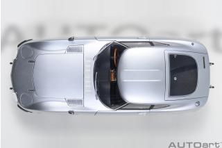 TOYOTA 2000GT 1967 (SILVER)6 openings (4 standard openings + 2 auf beiden Seiten) AUTOart 1:18