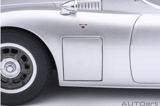 TOYOTA 2000GT 1967 (SILVER)6 openings (4 standard openings + 2 auf beiden Seiten) AUTOart 1:18