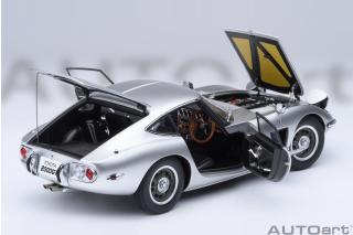 TOYOTA 2000GT 1967 (SILVER)6 openings (4 standard openings + 2 auf beiden Seiten) AUTOart 1:18