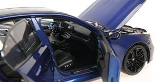 BMW M5 - 2024 - BLUE METALLIC Minichamps 1:18 Metallmodell mit zu öffnenden Hauben und Türen!