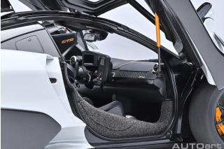 McLAREN SENNA GTR (silica white) 2019 (composite model) (2 opening)  AUTOart 1:18