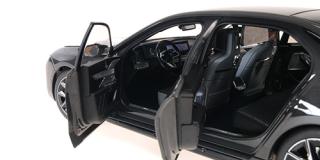 BMW i7 M70 (G70) - 2024 - GREY METALLIC Minichamps 1:18 Metallmodell mit zu öffnenden Hauben und Türen!