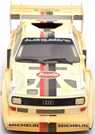 Audi Sport Quattro S1 Sieger Pikes Peak 1987 Röhrl DIRTY VERSION CMR Metallmodell 1:18 (2 Türen zu öffnen!